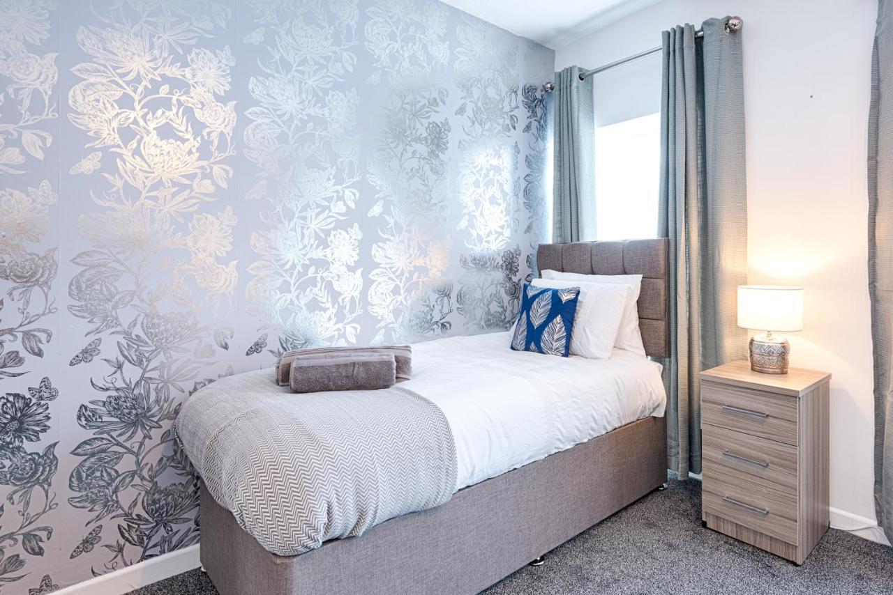 Free Parking, Spacious Rooms, Smart Tv'S All Rooms Swansea Exteriör bild